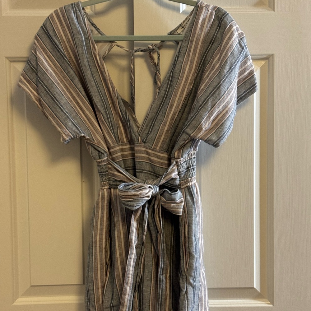 American Eagle Outfitters Blue and White Wrap Sundress